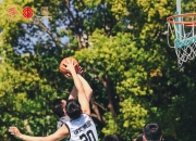 开云体育在线-精彩篮球赛事引发广泛讨论，篮球迷热情高涨的简单介绍