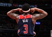 开云下载-阿根廷男篮险胜奇才，布拉德利三分雨点燃全场