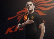 开云体育入口-利拉德如鹰隼掠空，提前终结悬念撕裂上海防线