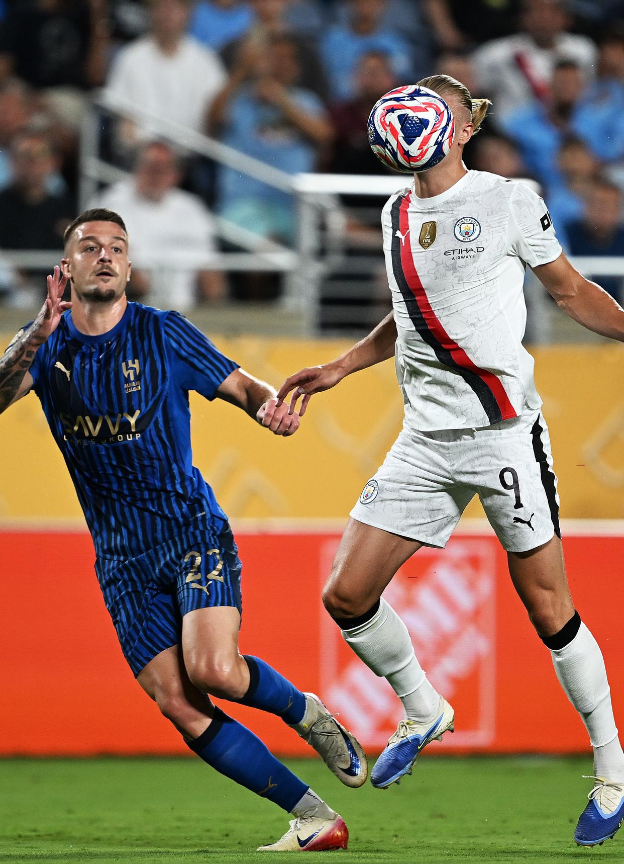 曼城连胜收官，顺利晋级下一轮比赛