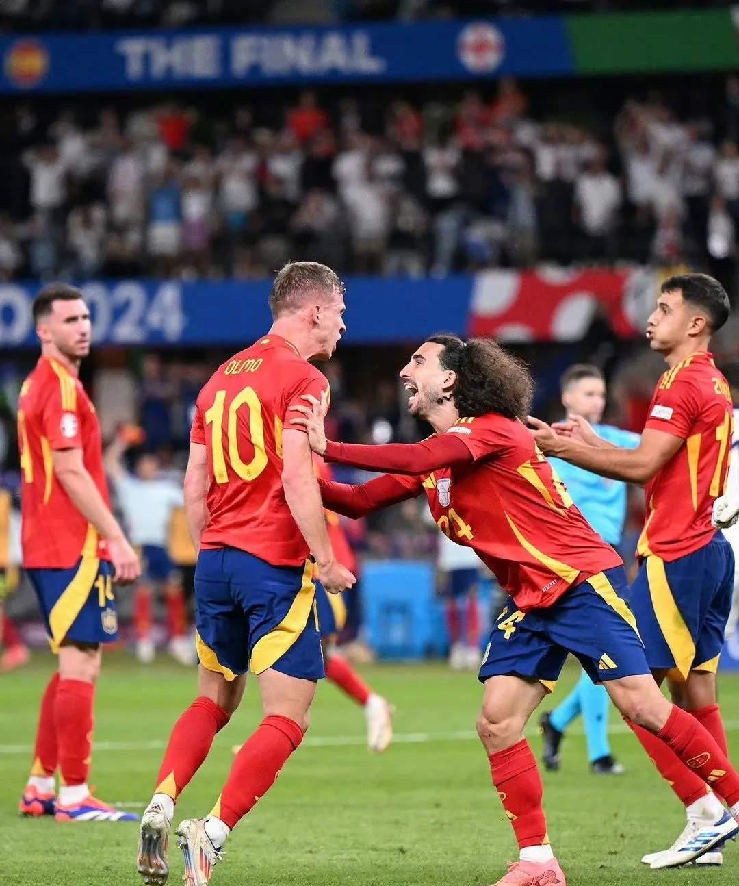 包含西班牙-大胜让其遥遥领先，欧预赛成绩抢眼的词条