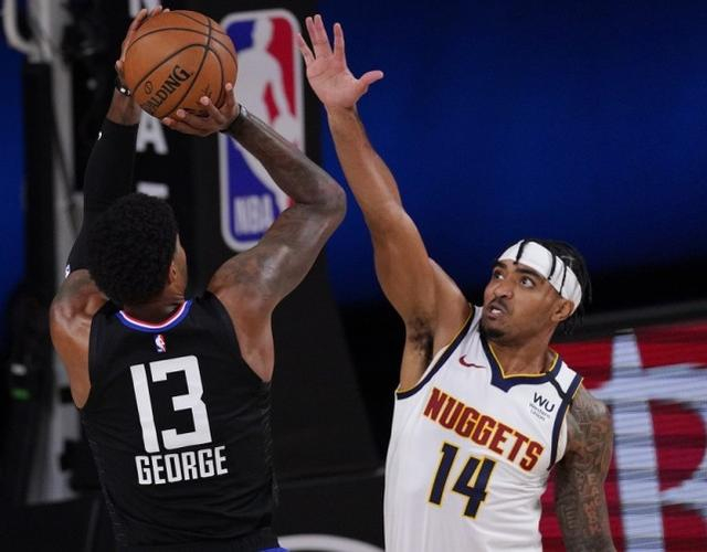 包含美国网球队险胜日本网球队，穆雷完成帽子戏法的词条