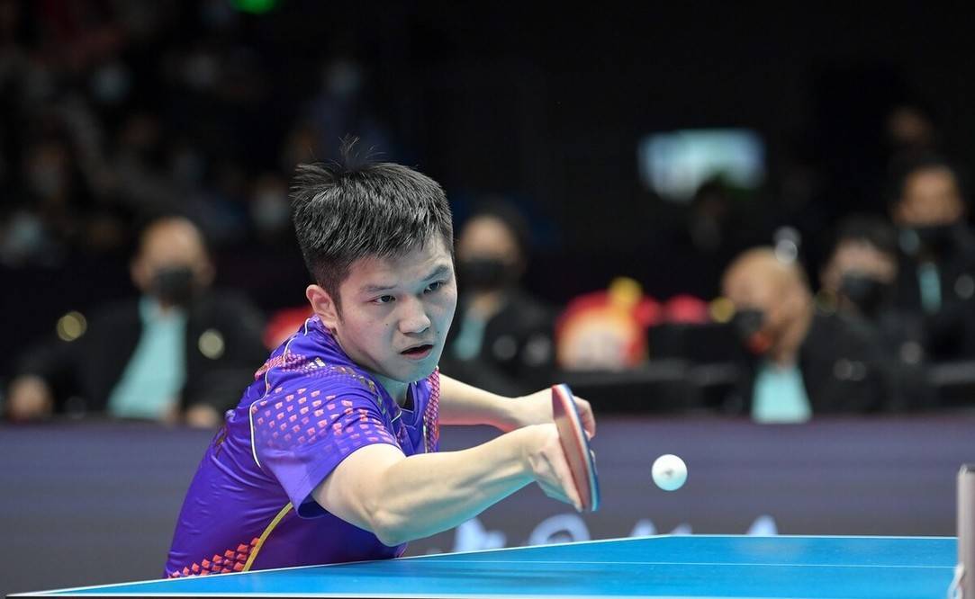 日本乒乓球队逆转波兰乒乓球队，波尔送出助攻