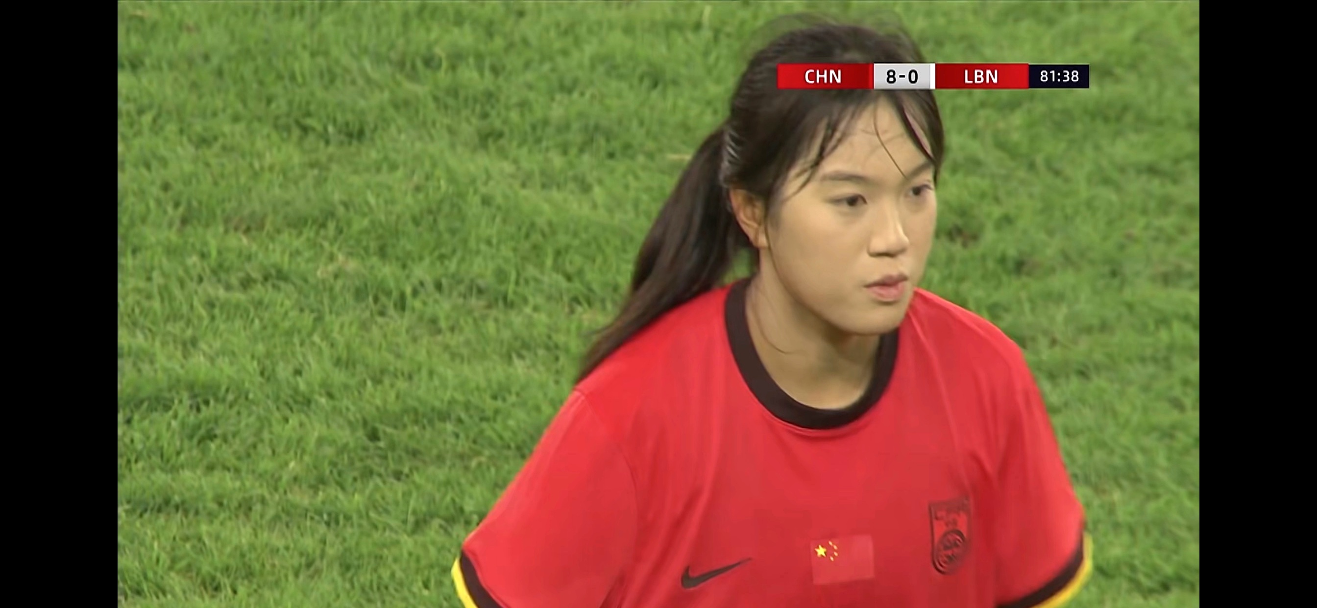 女足比赛火爆现场，球员风采逼人