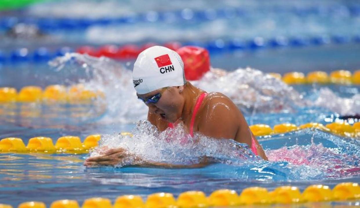 关于泳池边的风云：游泳比赛中的竞技热度的信息