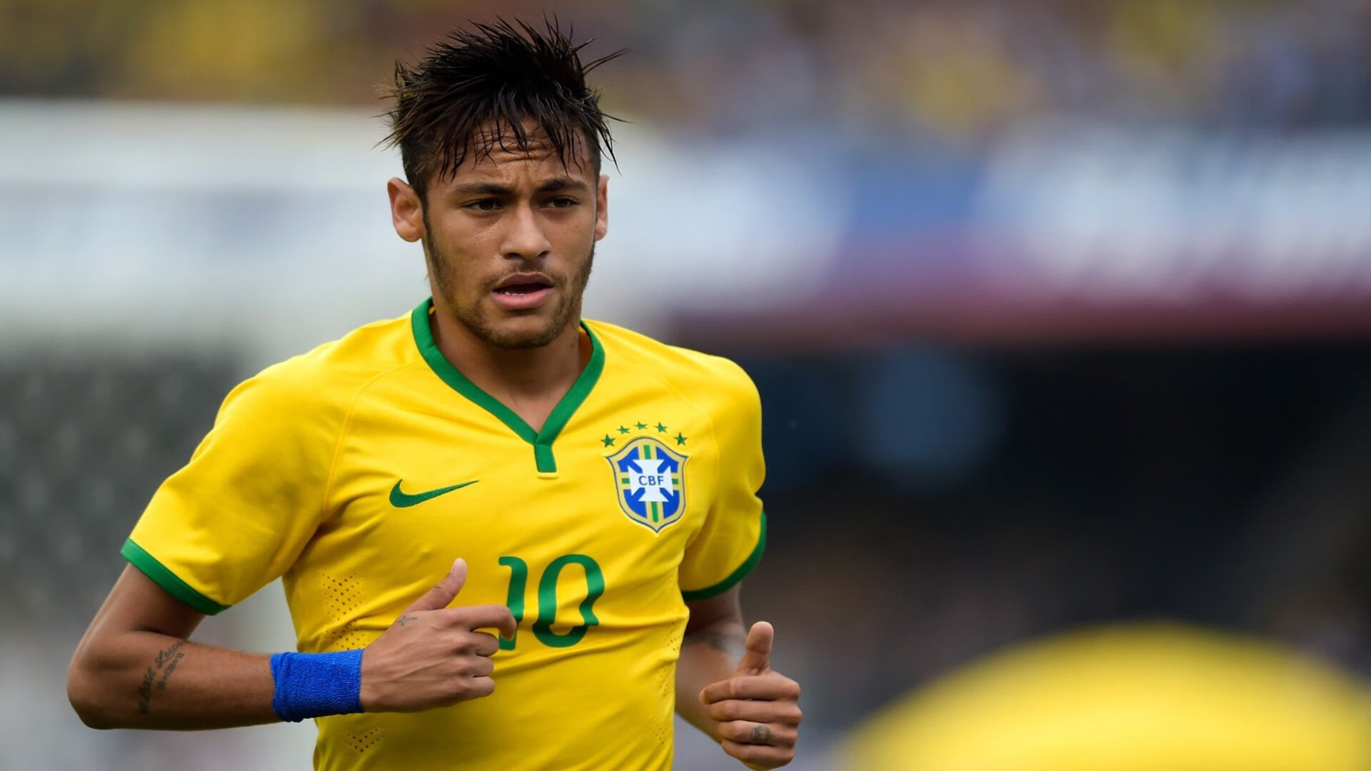 巴黎夜光下的绿茵救赎，萨内关键时刻的绝杀，改写法兰西与爱尔兰的宿命剧本